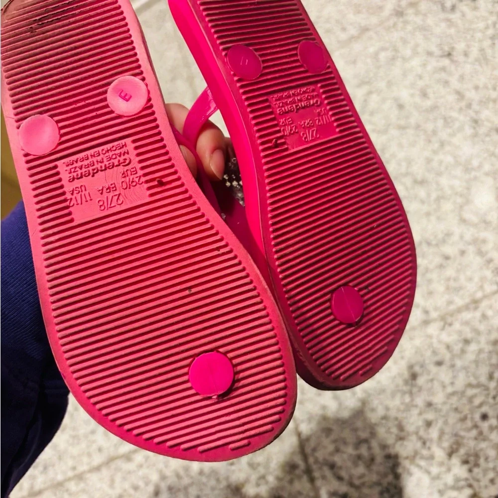 PLANET SEA, Crystal Heart Pink Flip Flop Sandals, Size 11/12